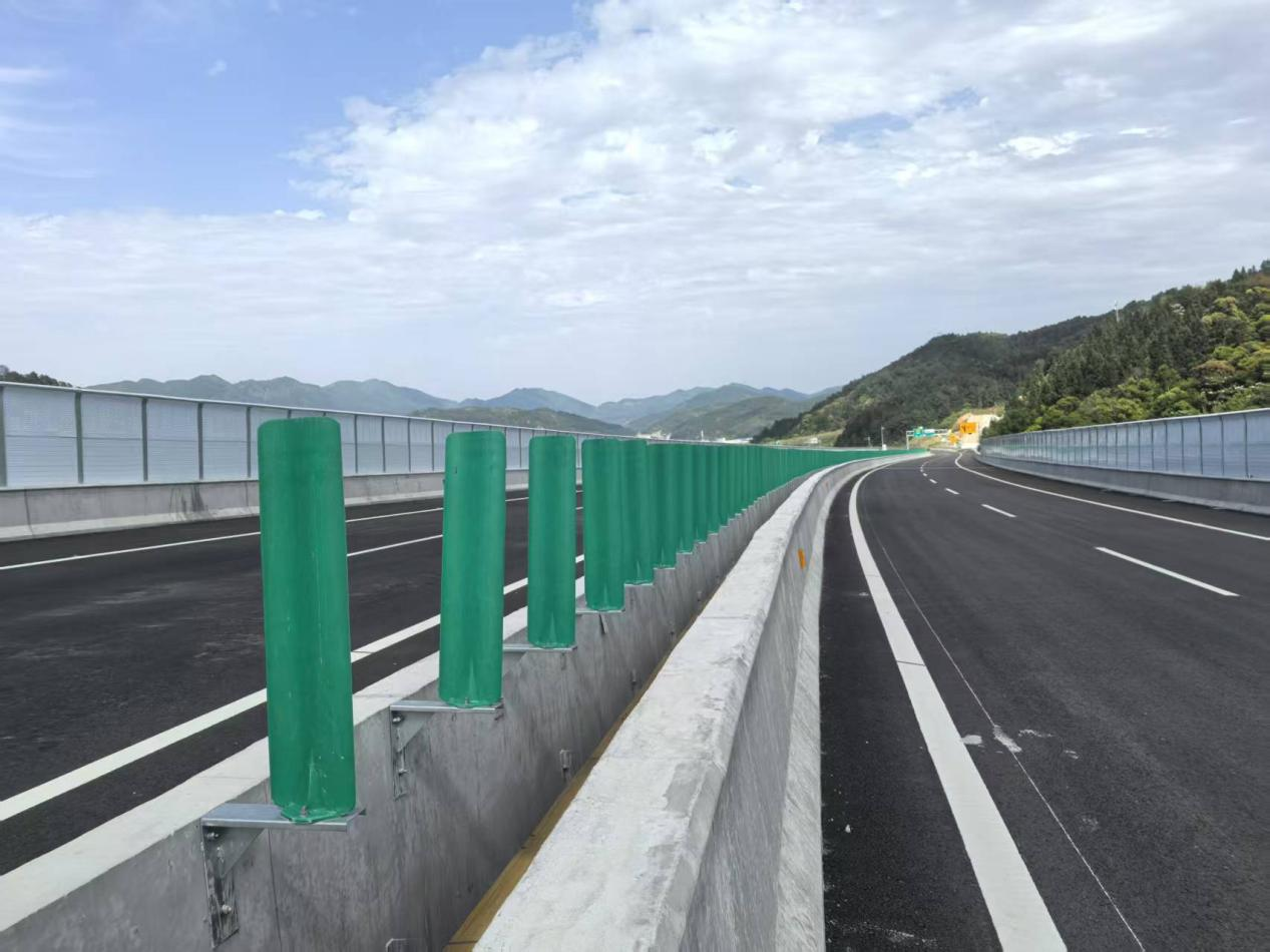 福建2025年3月 宁德蕉城武汉高速声屏障图片1