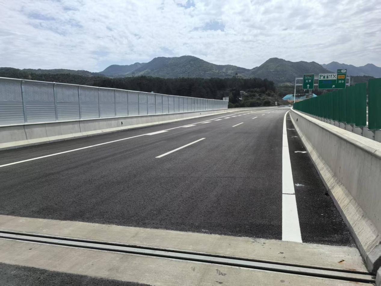 福建2025年3月 宁德蕉城武汉高速声屏障图片2